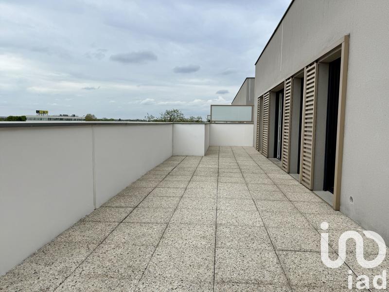 Appartement - 100 m² - 5 pièces