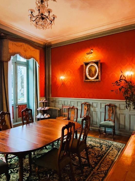 Manoir - 1 600 m² - 50 pièces