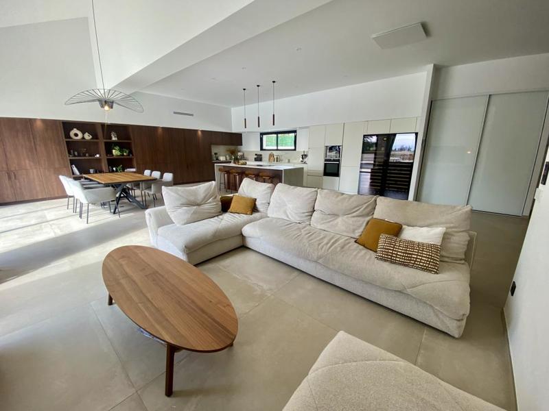 Villa - 350 m² - 9 pièces