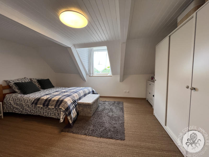 Maison - 121 m² - 5 pièces