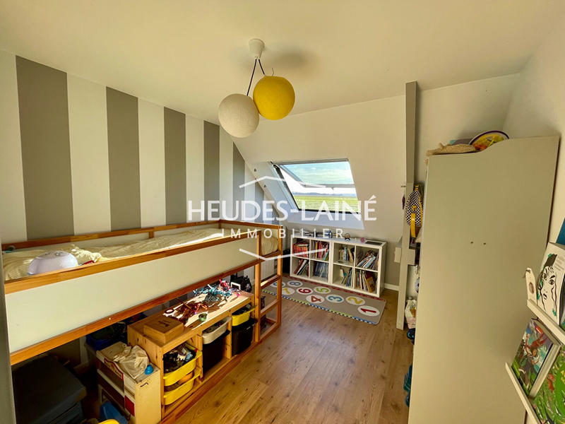 Maison - 104 m² - 4 pièces