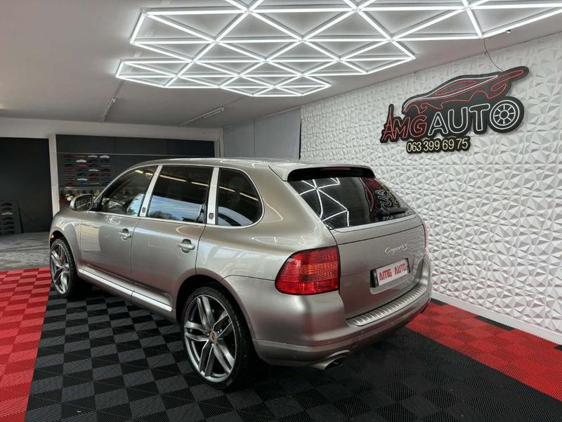 Porsche Cayenne s 4.5 i V8 340 Cv.