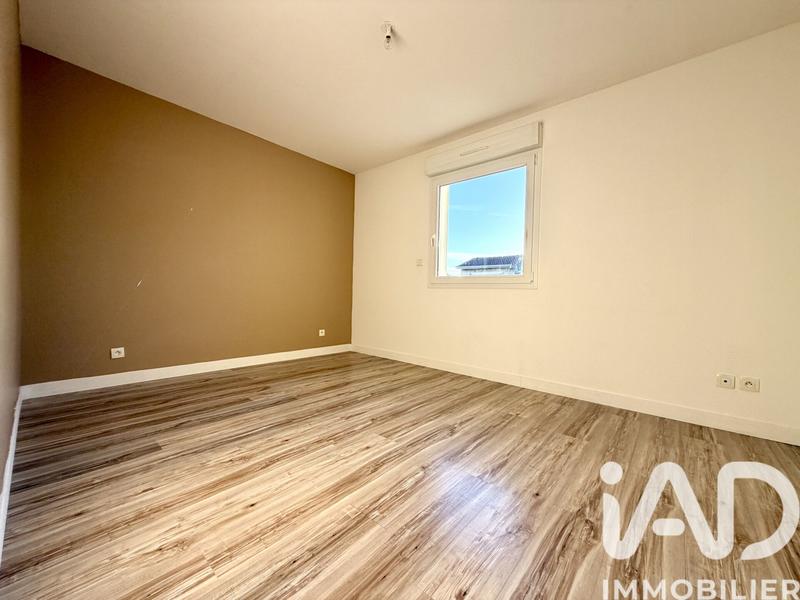 Maison - 208 m² - 6 pièces