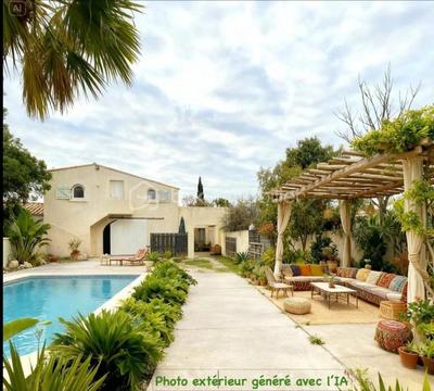 Maison traditionnelle - 200 m² - 4 pièces