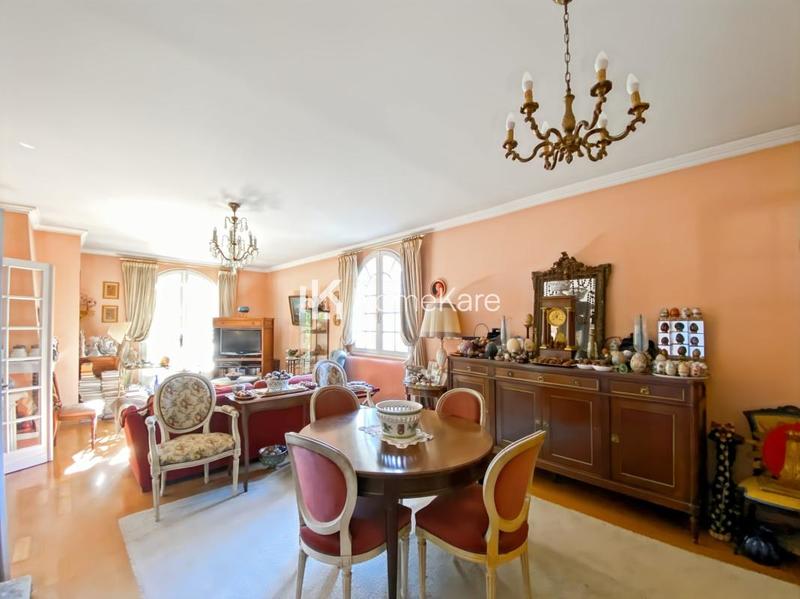 Maison traditionnelle - 105 m² - 4 pièces