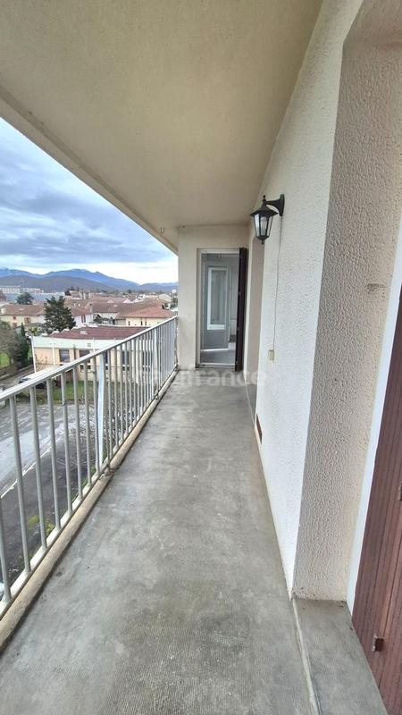 Appartement - 83 m² - 4 pièces