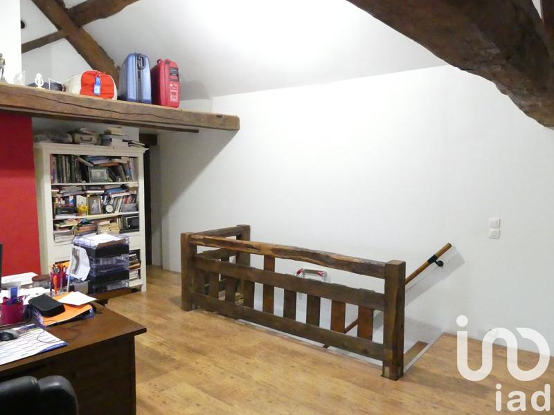 Maison - 230 m² - 6 pièces