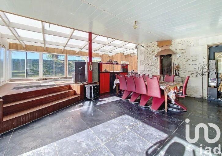 Maison - 445 m² - 15 pièces