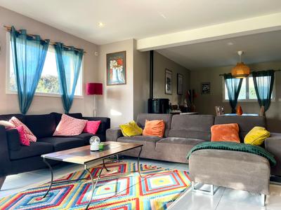 Maison - 150 m² - 7 pièces