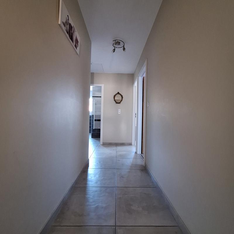 Maison - 235 m² - 7 pièces