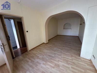 Maison - 140 m² - 8 pièces