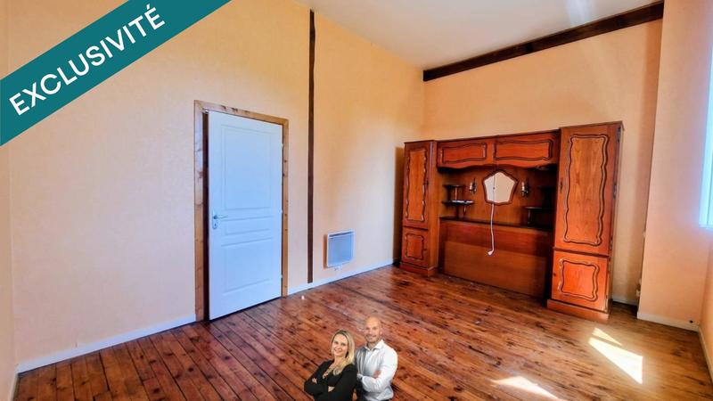 Maison - 237 m² - 8 pièces