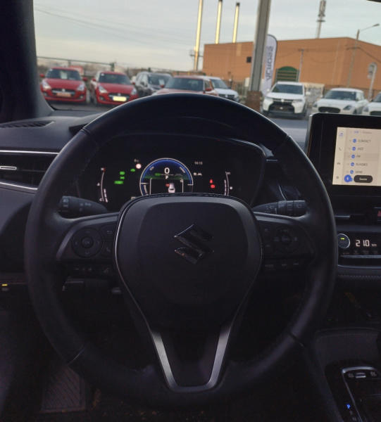 Suzuki Swace 1.8 Hybrid Black