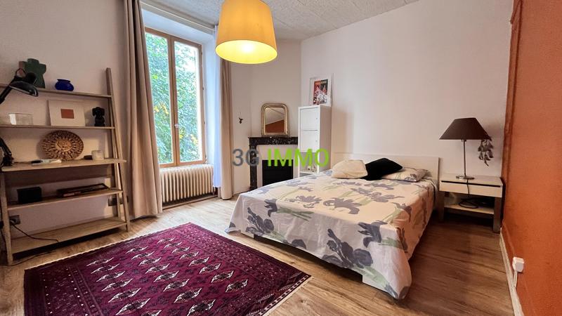 Maison - 224 m² - 8 pièces