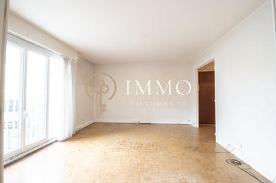 Appartement - 77 m² - 3 pièces