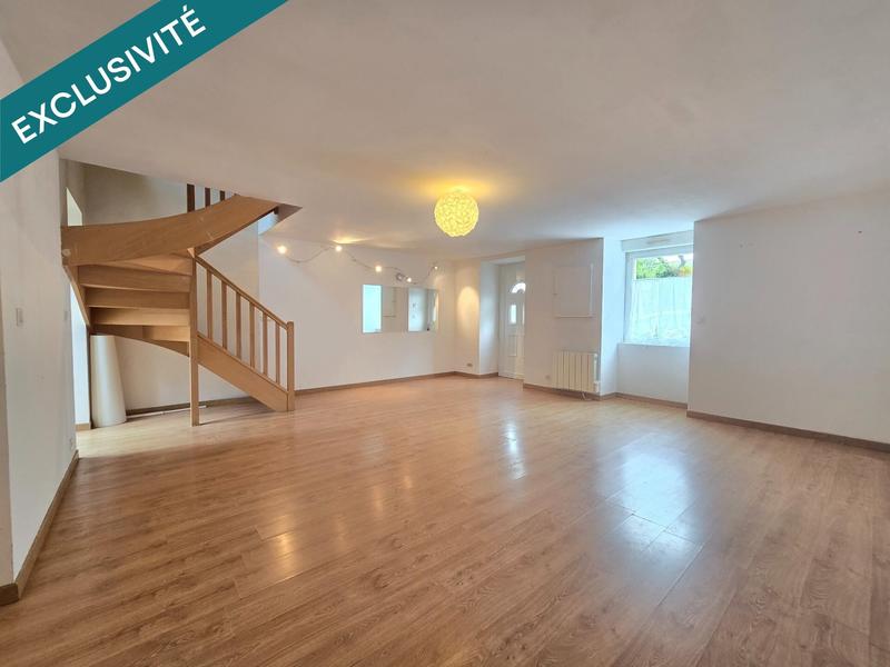 Maison - 101 m² - 7 pièces