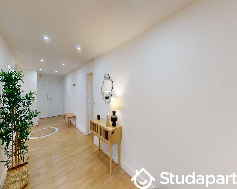 Chambre - 60 m² - 1 pièce