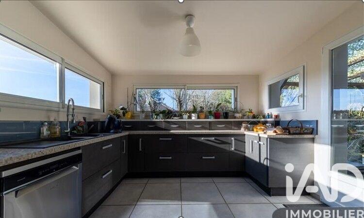 Maison - 153 m² - 7 pièces