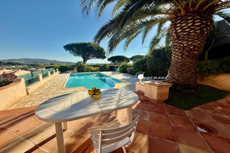 Maison - 90 m² - 3 pièces