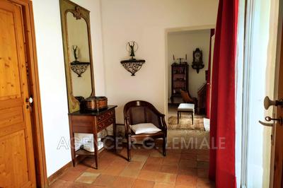 Maison - 331 m² - 10 pièces