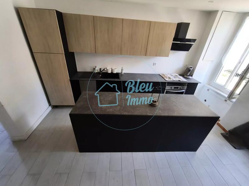 Maison - 103 m² - 5 pièces