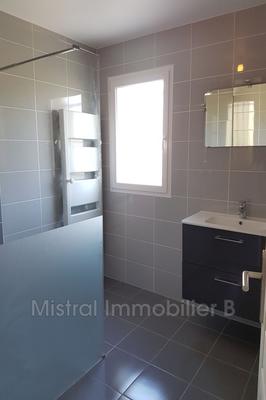 Villa - 85 m² - 3 pièces
