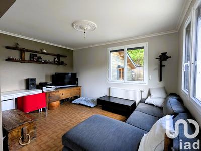 Maison - 92 m² - 5 pièces