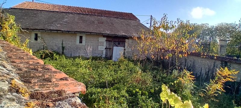 Maison ancienne - 225 m² - 3 pièces