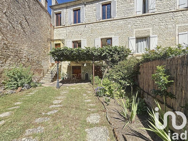Maison de village - 130 m² - 5 pièces