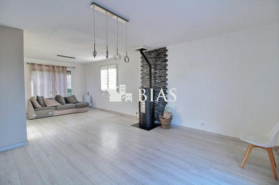 Maison - 103 m² - 5 pièces