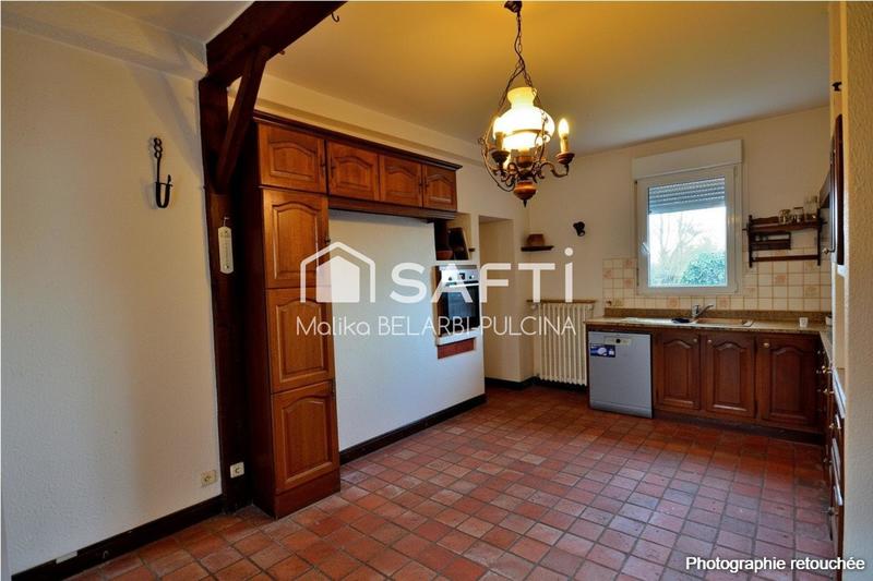 Maison - 201 m² - 7 pièces