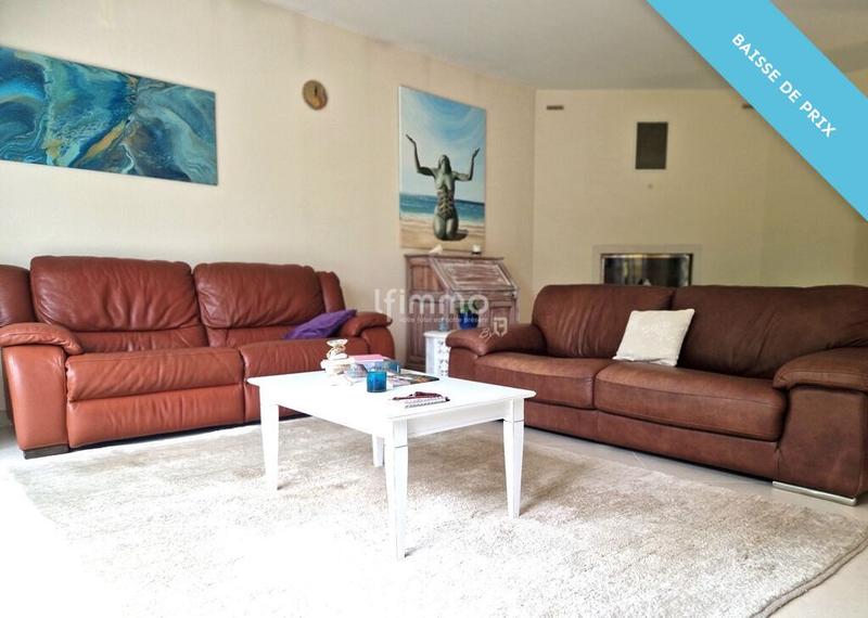 Maison traditionnelle - 194 m² - 6 pièces