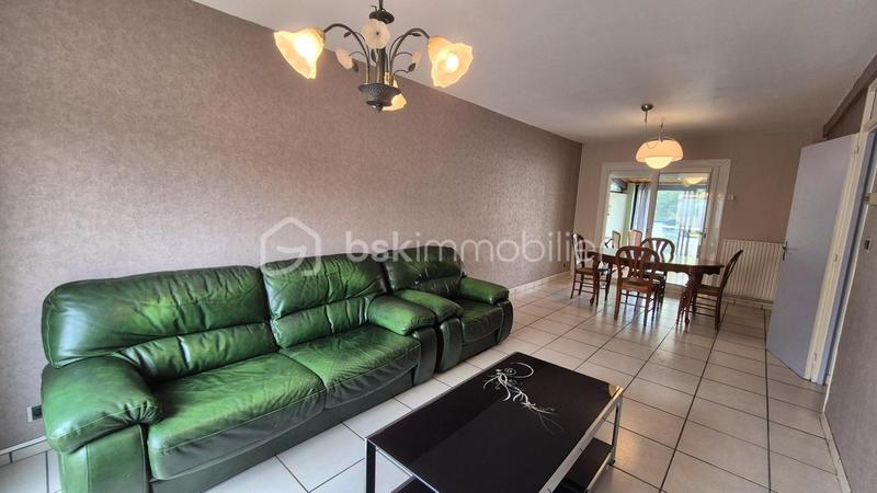 Maison - 85 m² - 5 pièces