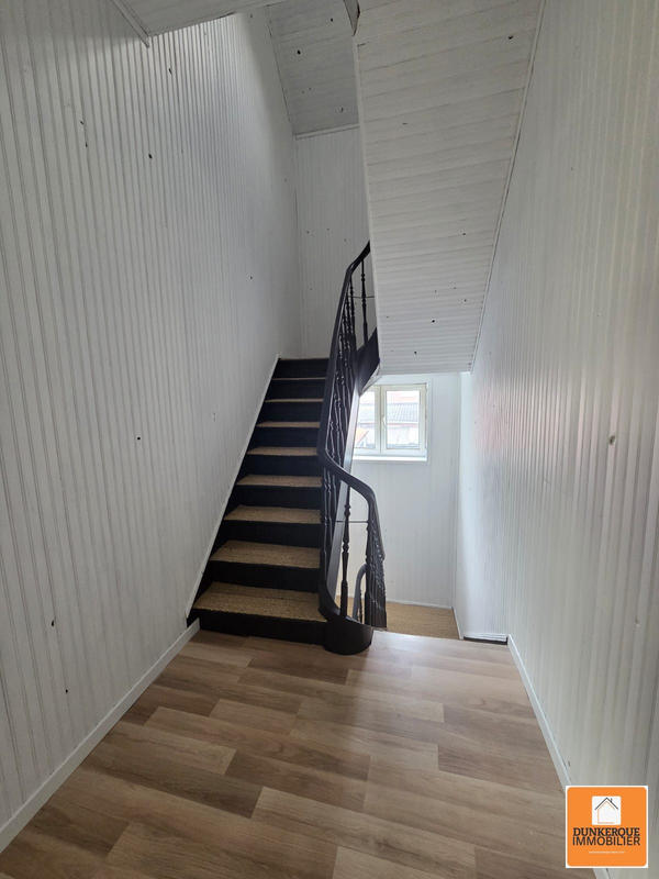 Maison - 178 m² - 5 pièces