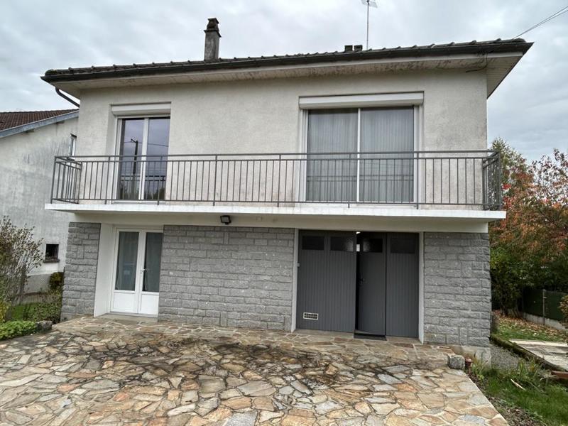 Maison - 88 m² - 4 pièces
