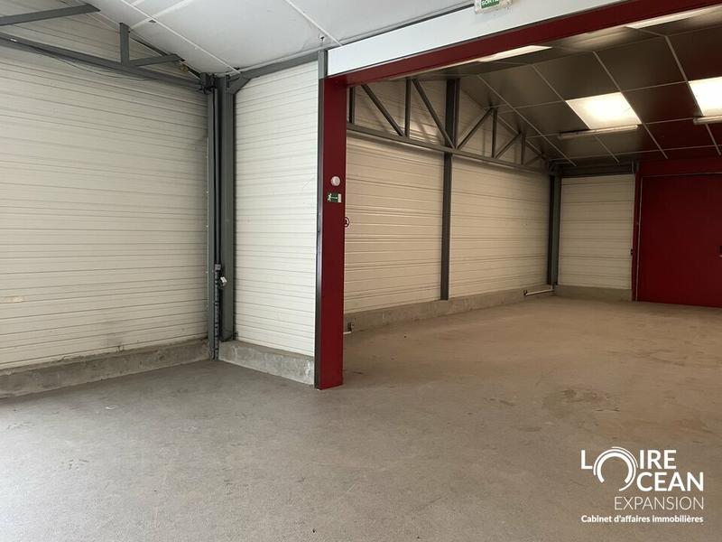 Local commercial - 210 m²