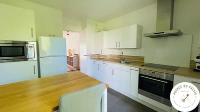 Appartement - 90 m² - 3 pièces