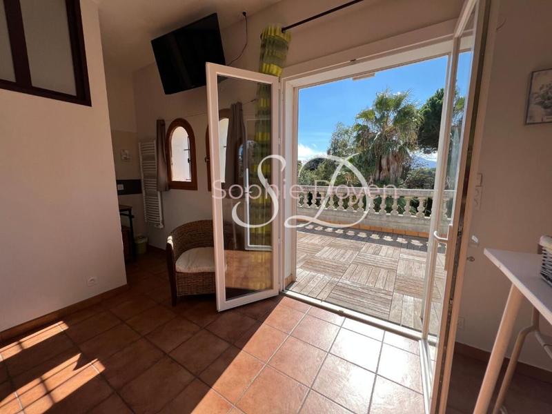 Maison - 523 m² - 14 pièces