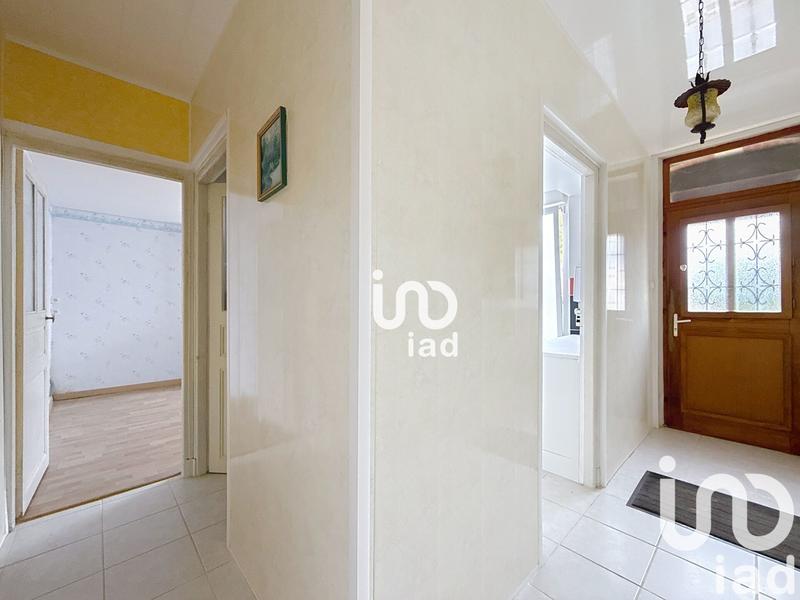 Maison - 99 m² - 5 pièces