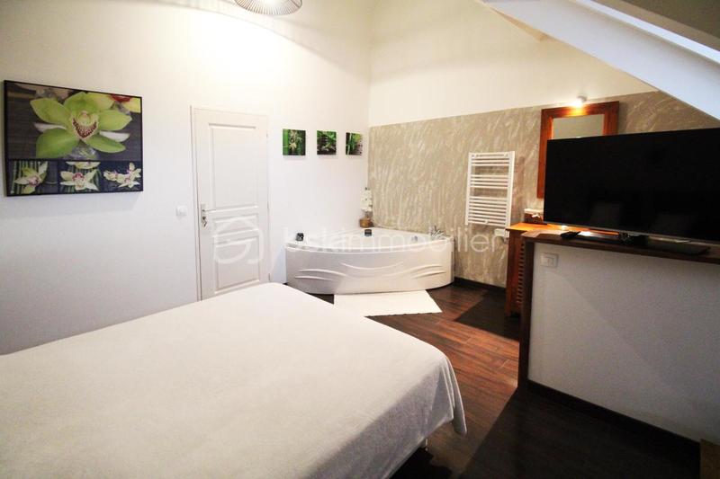 Maison - 150 m² - 6 pièces