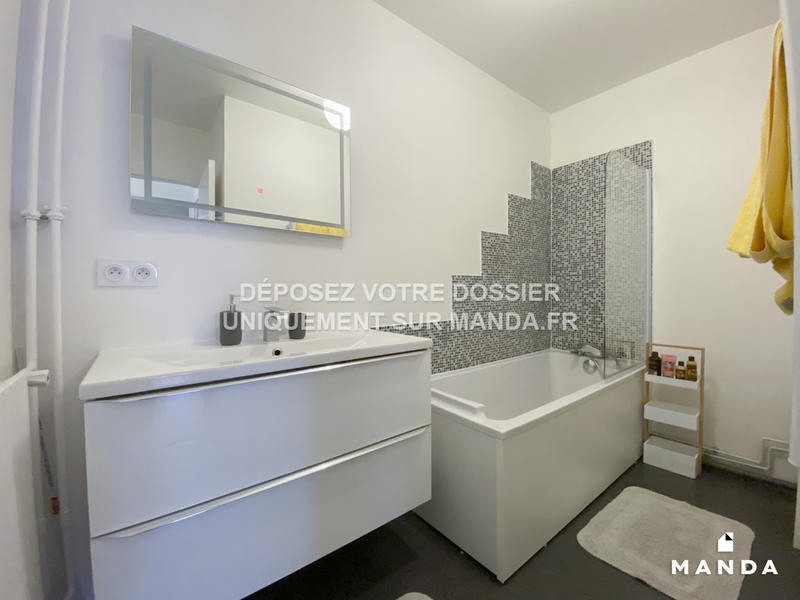 Chambre - 10 m² - 4 pièces