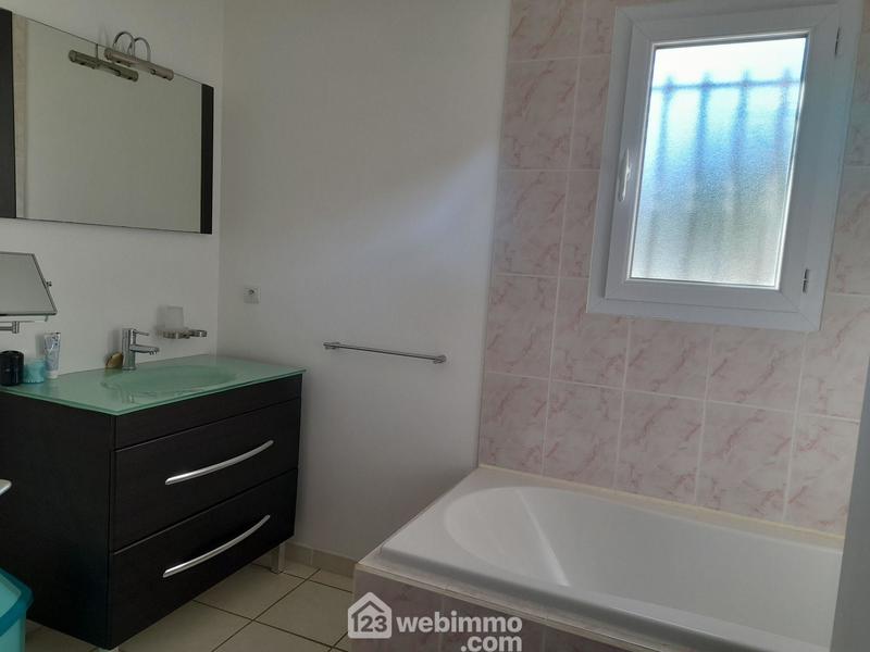 Villa - 105 m² - 4 pièces