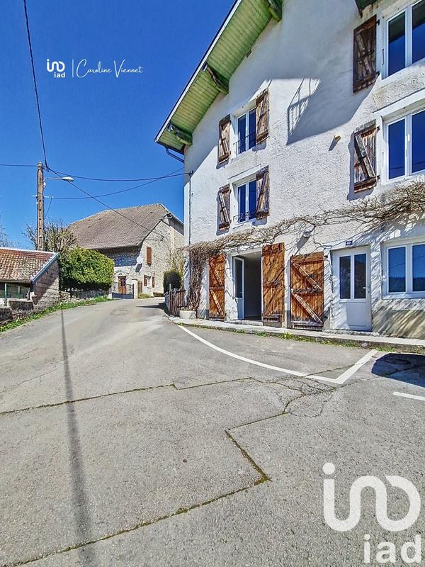 Maison de village - 250 m² - 9 pièces