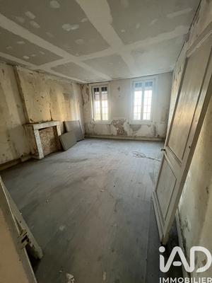 Maison - 140 m² - 3 pièces