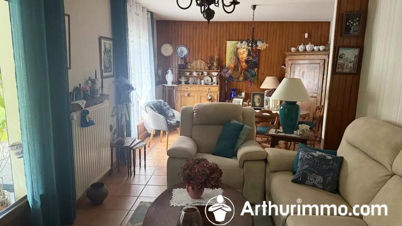 Maison - 96 m² - 5 pièces