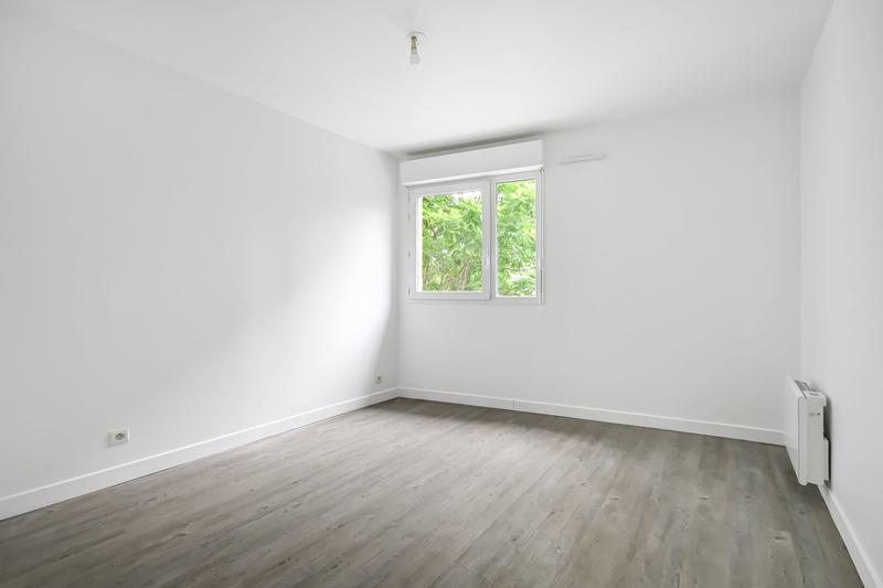 Appartement - 90 m² - 4 pièces