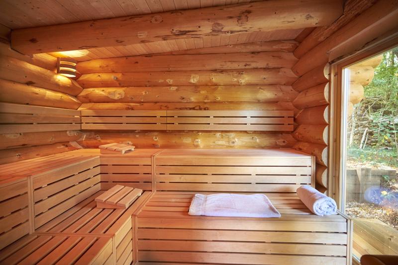 Maison ancienne - 682 m² - 17 pièces