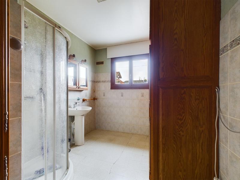 Maison - 253 m² - 10 pièces