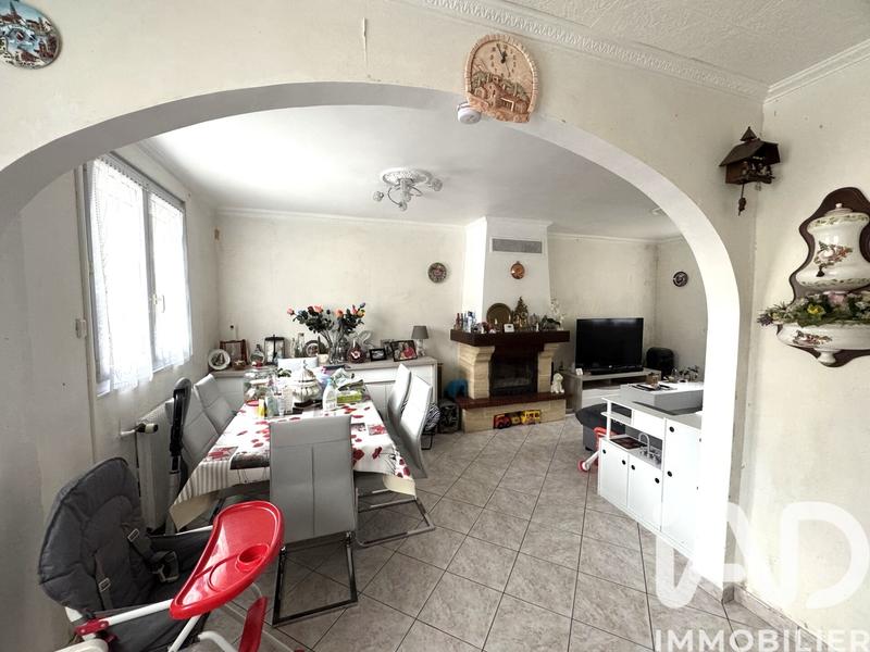 Maison - 95 m² - 4 pièces