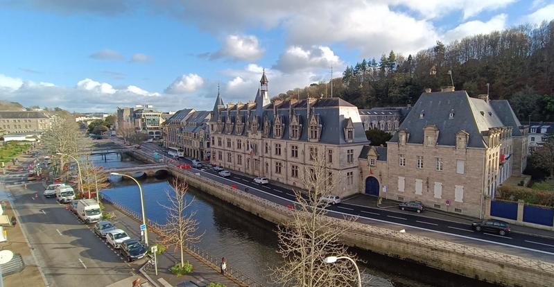 Duplex - 200 m² - 7 pièces